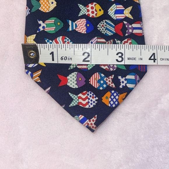Colorful Fish Pattern Ties - Picture 5 of 9